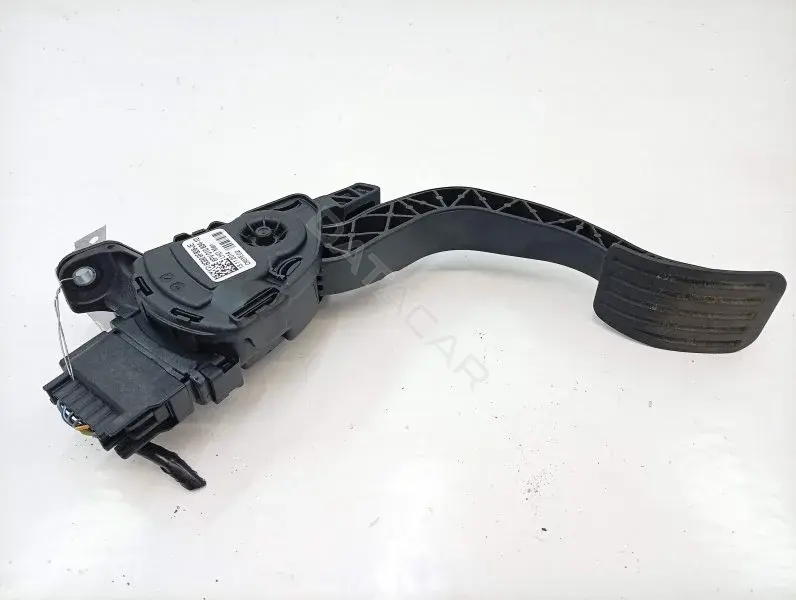 Педаль газа 6G929F836JE