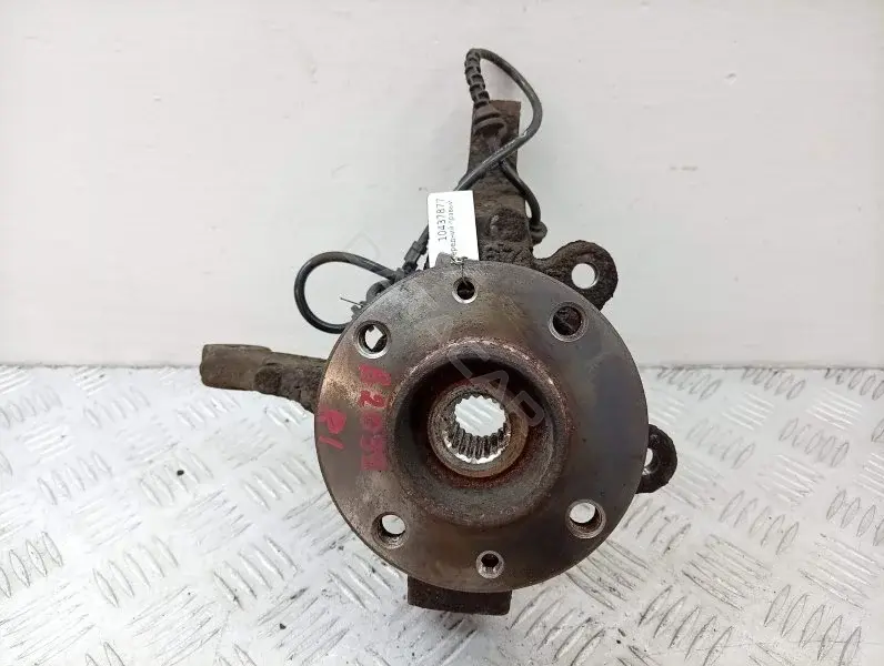 Суппорт тормозной 10437877
