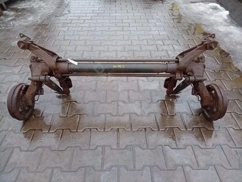 Балка подвески 10437781
