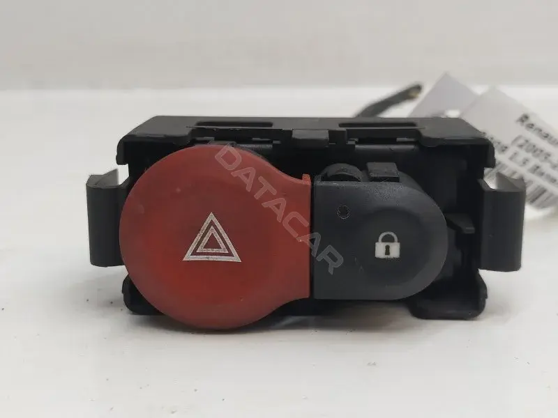 Кнопка аварийки 8200214896