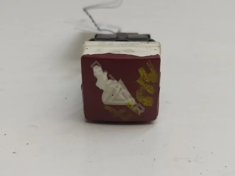 Кнопка аварийки 96472122KR