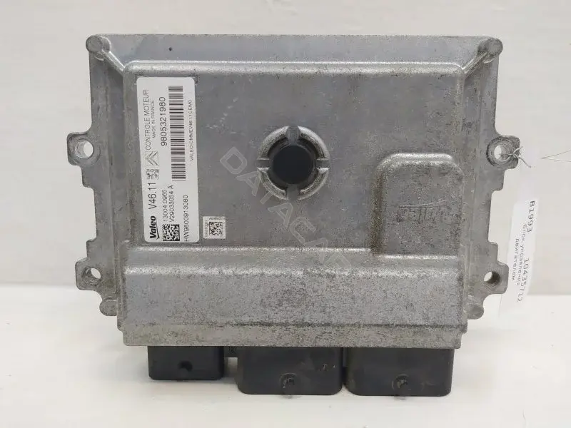 Блок управления двигателем 9805321980