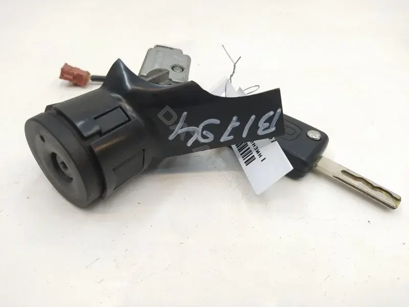 Замок зажигания 10435345