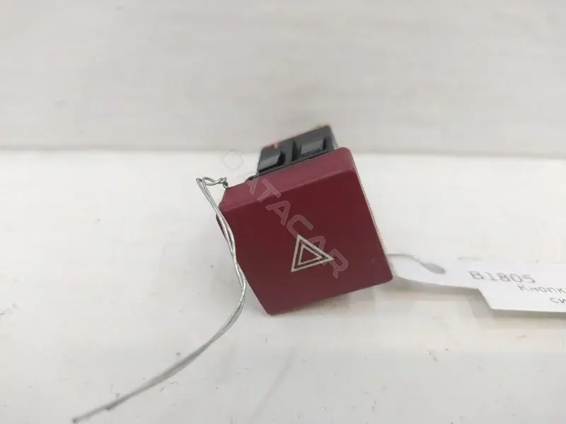 Кнопка аварийки 96583113KR