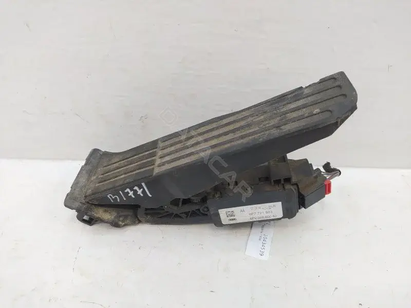Педаль газа 8P7721503