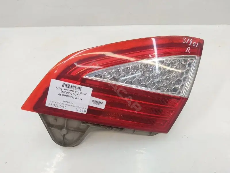 Задние фонари 7S7113A602PC