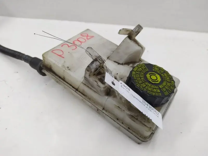Бачок тормозной жидкости 9680907780