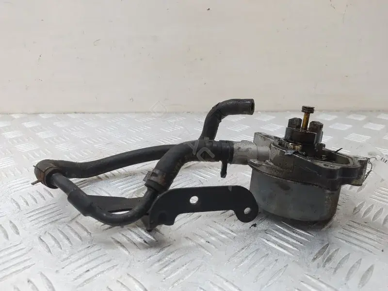 Вакуумный насос 288102A101