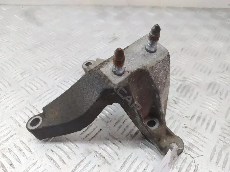 Кронштейн КПП 112531956R