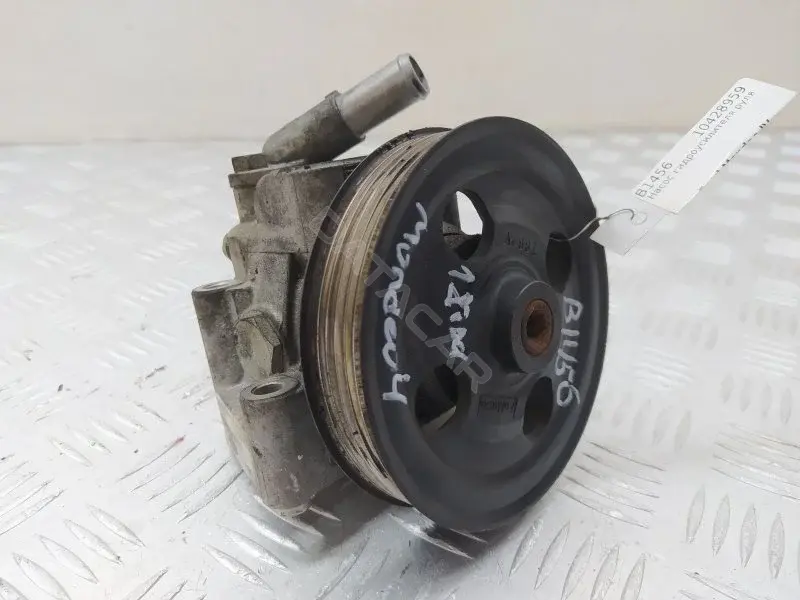 Насос гидроусилителя руля 6G913A696CD