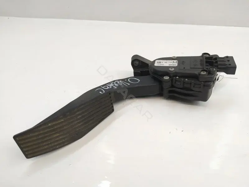Педаль газа 9186724