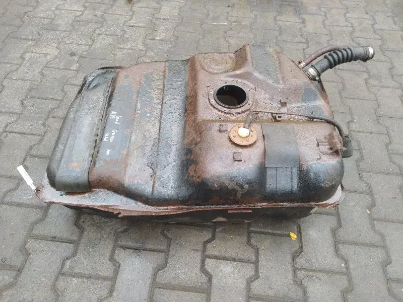 Топливный бак 10428578