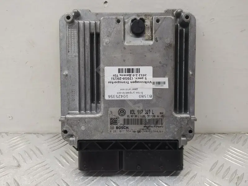 Блок управления двигателем 03L907309L