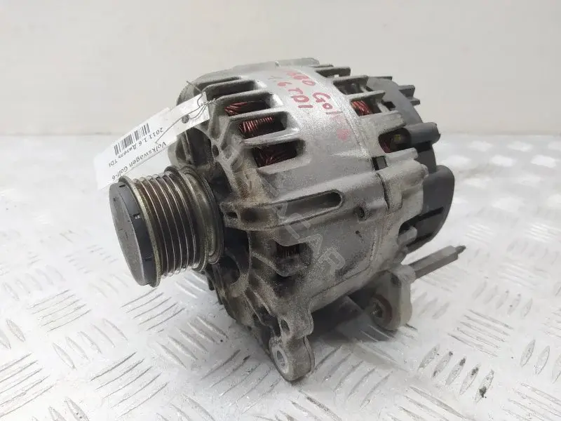 Генератор 03L903023A