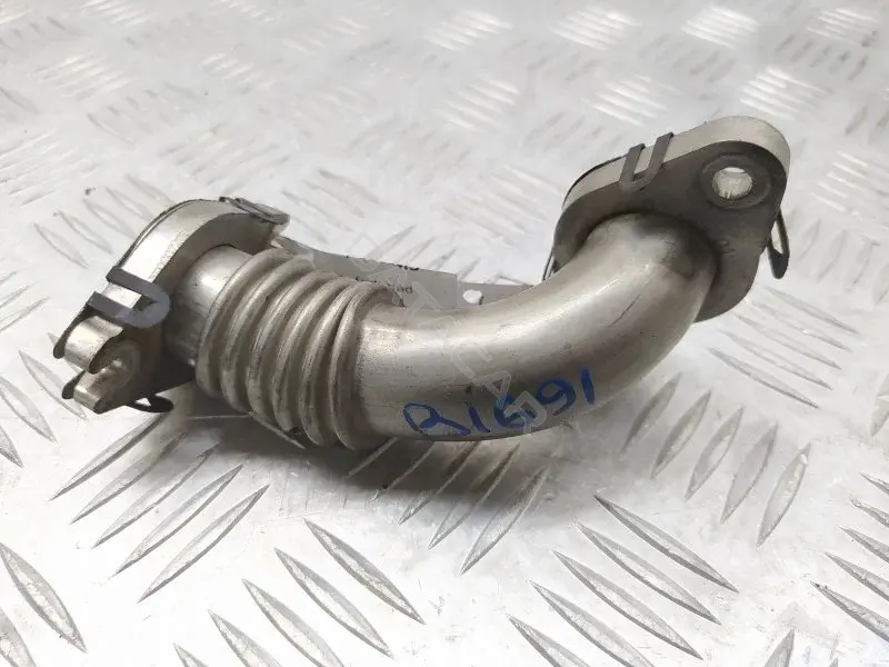 Трубка системы рециркуляции EGR 84715F01