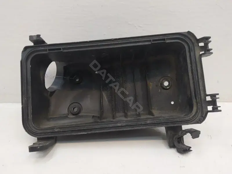 Корпус воздушного фильтра 177010D100