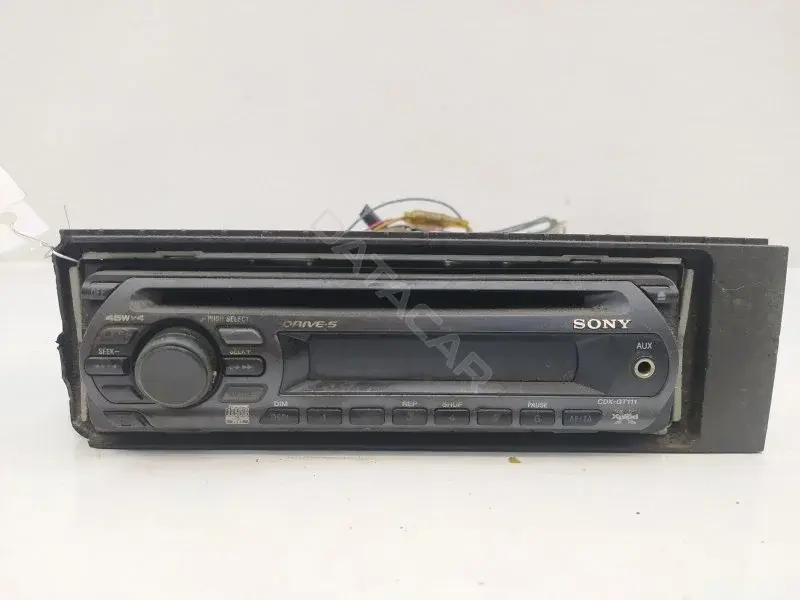 Магнитола CDXGT111