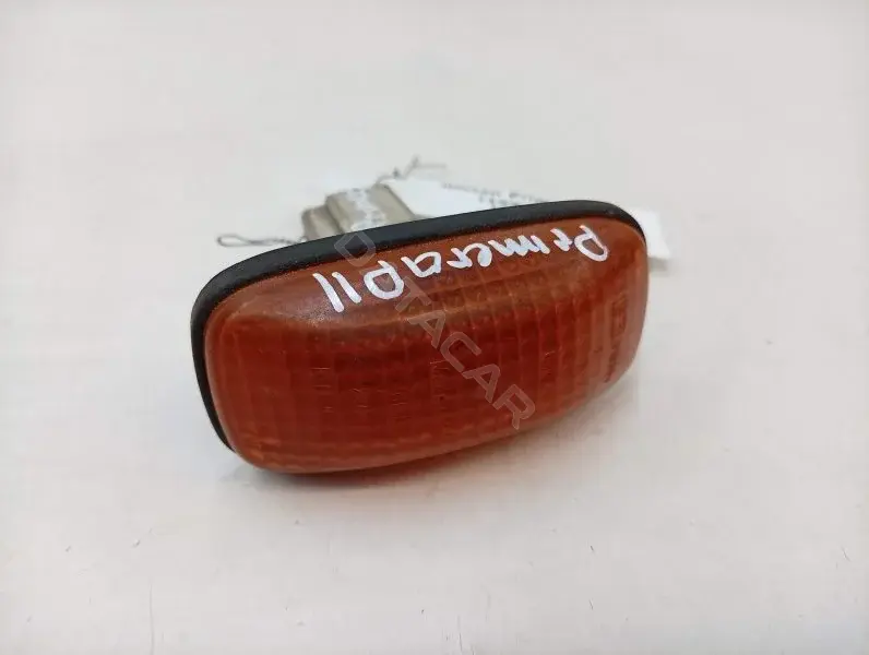 Повторитель передний 261602F000