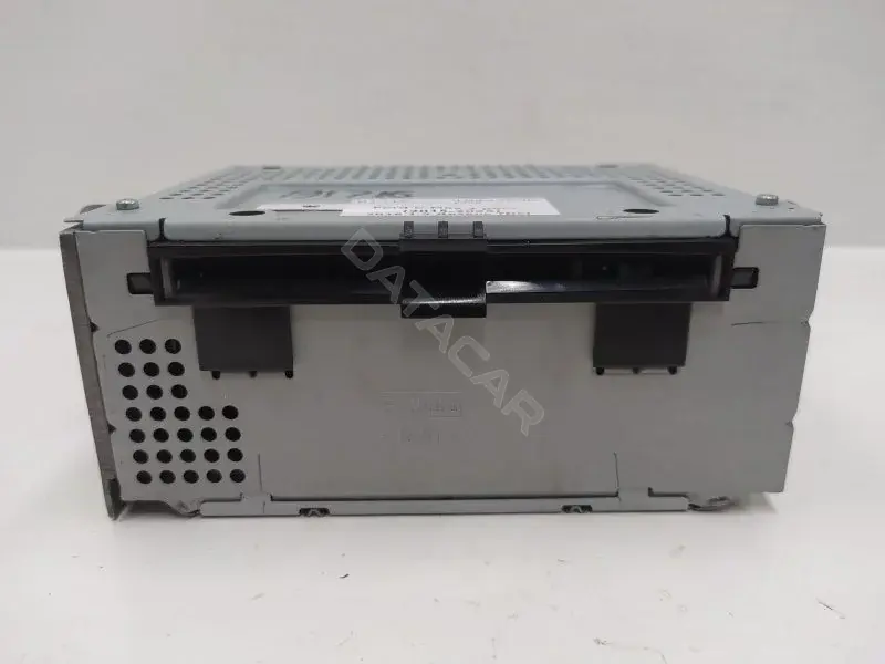 Магнитола E1BT18C815KK