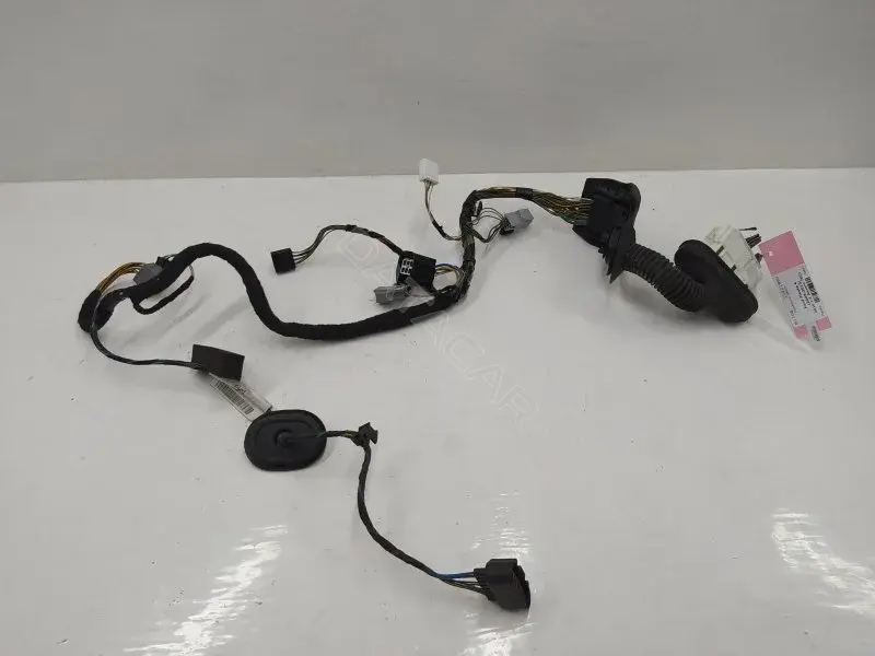 Проводка двери 8V5T14A584CCG
