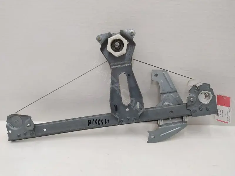 Стеклоподъемник ARM69820
