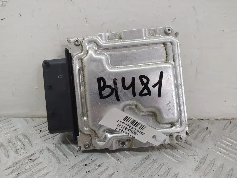 Блок управления двигателем 391182B070