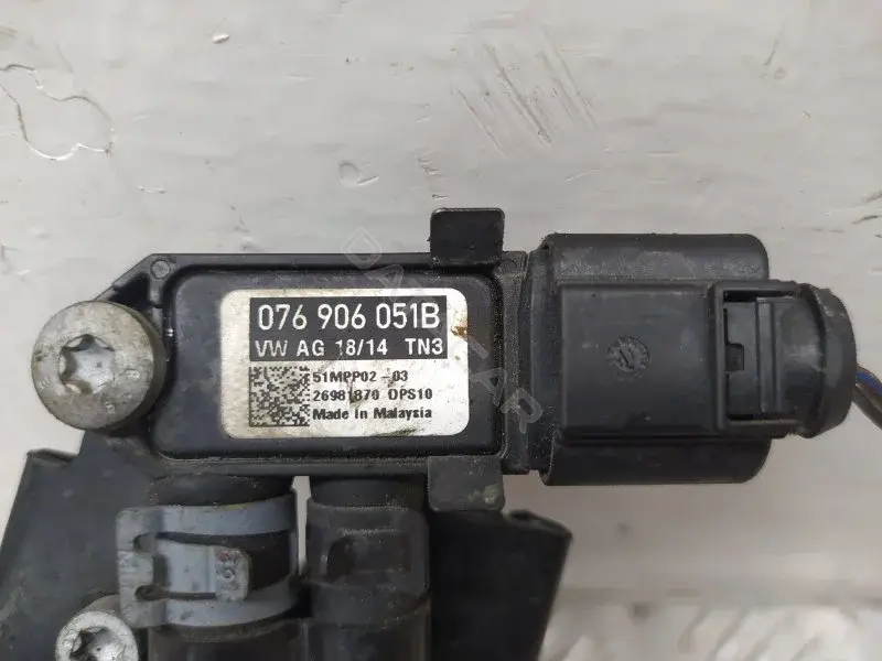 Датчик давления выхлопных газов 076906051B