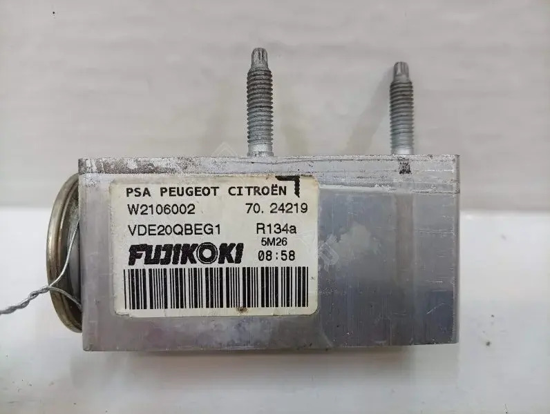 Расширительный клапан кондиционера w2106002