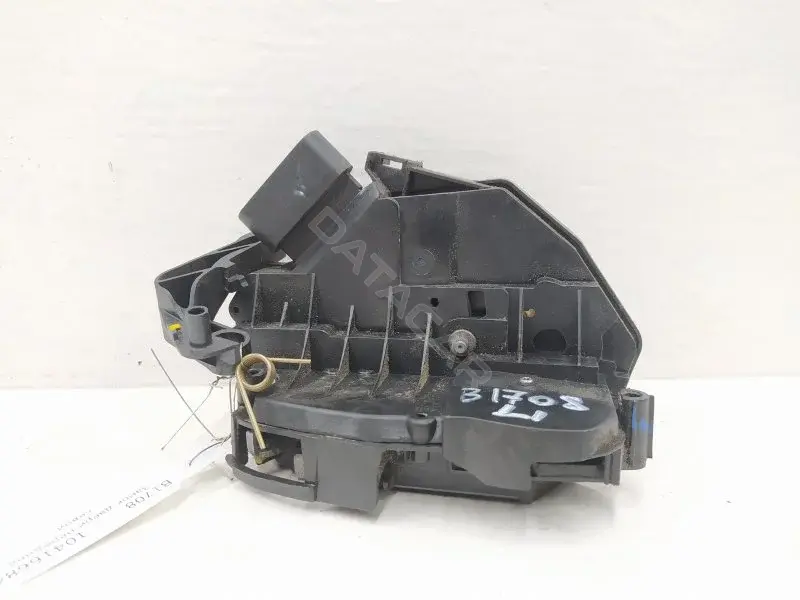 Замок двери 8A6AA21813AF