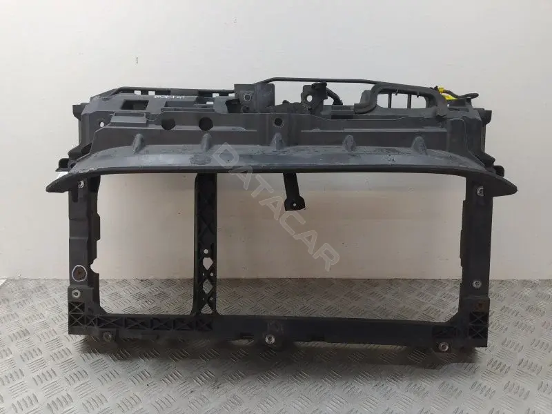 Панель передняя 8V51A16E146AF
