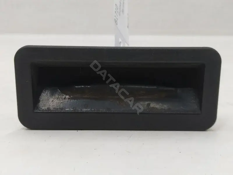 Кнопка крышки багажника 6M5119B514AC