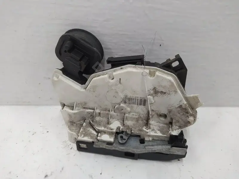 Замок двери 5K4839016H