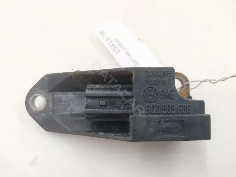 Датчик удара 6Q0909606K