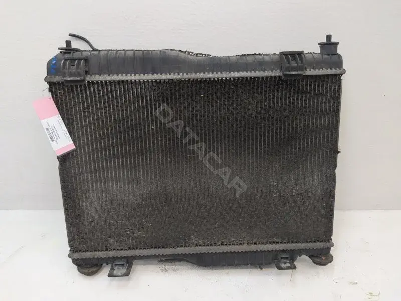 Радиатор охлаждения 8V518006DF