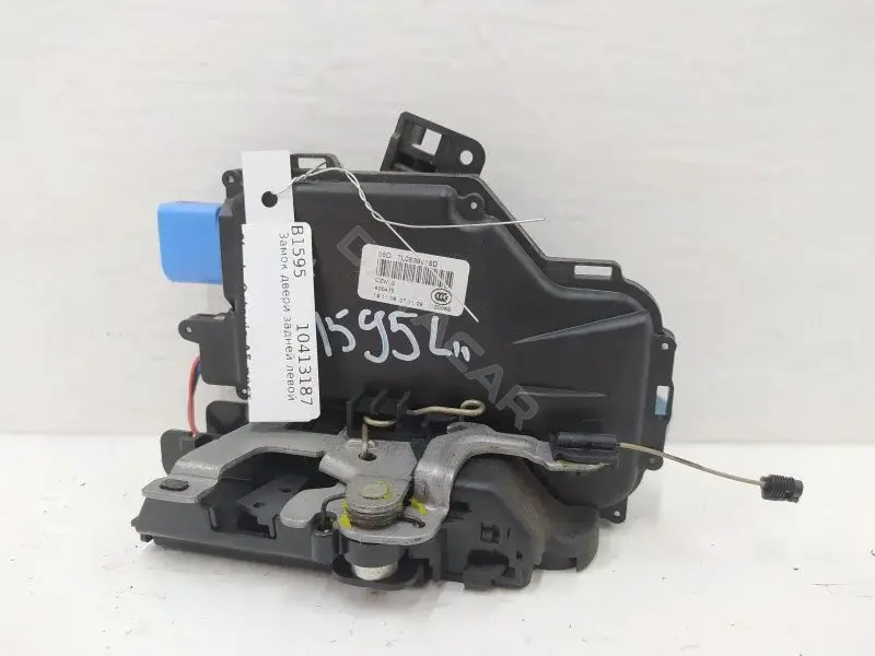 Замок двери 7L0839015D