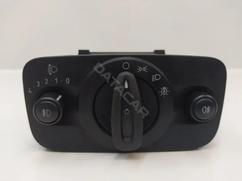 Переключатель подрулевой 8A6T13A024DB