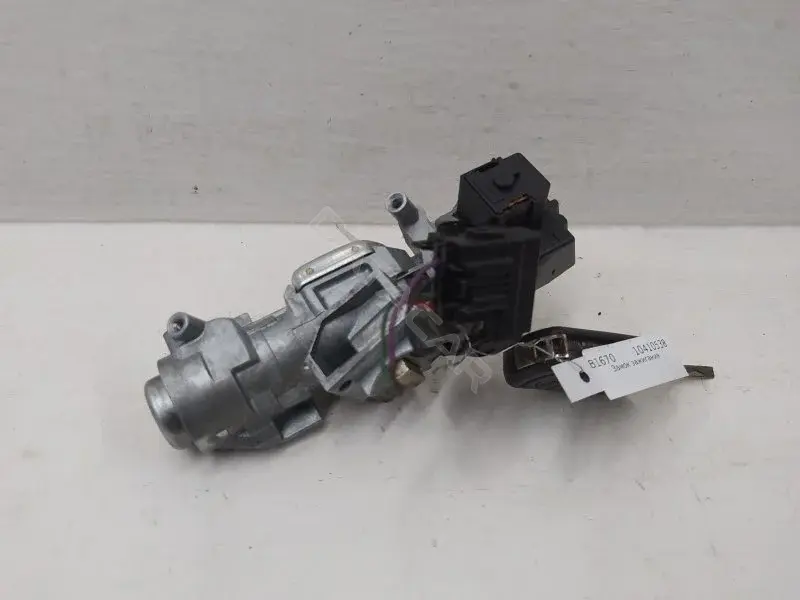 Замок зажигания 3M513F880AC