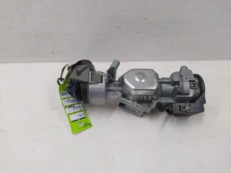 Замок зажигания 3M513F880AD