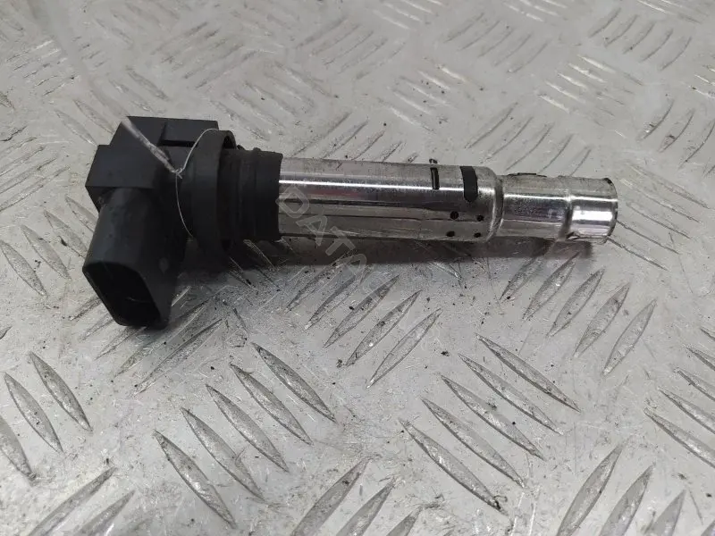 Катушка зажигания 036905715F