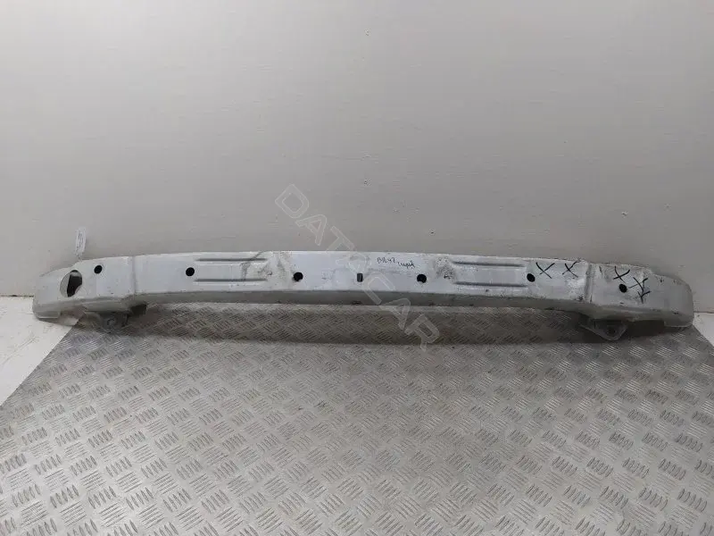 Усилитель бампера 8200189647D
