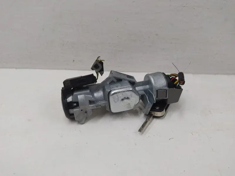 Замок зажигания 3M513F880AD