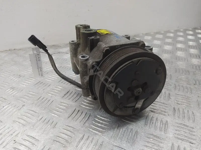 Компрессор кондиционера 8V5119D629DF