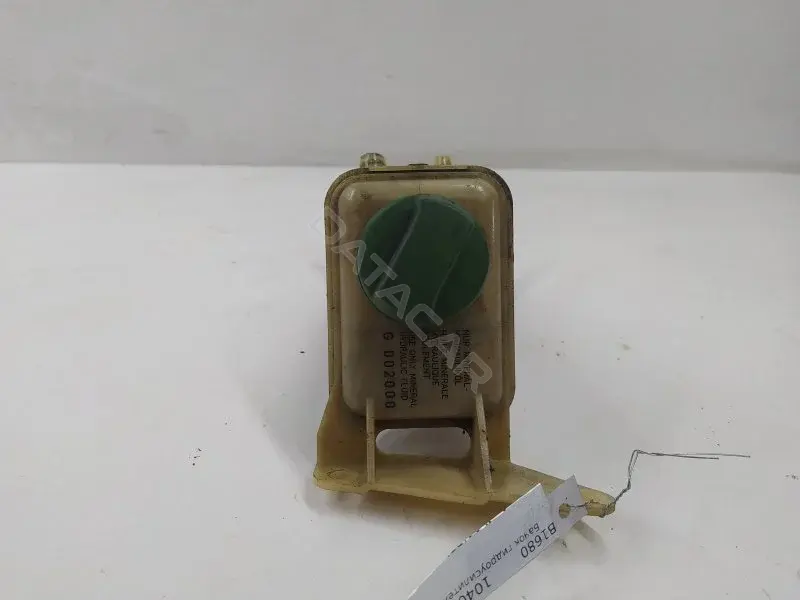 Бачок гидроусилителя 8D0422373C