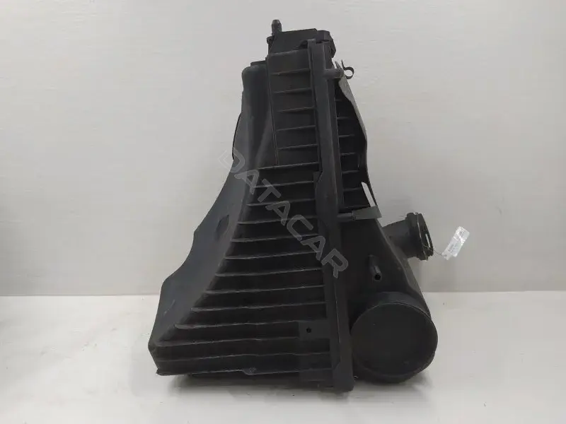 Корпус воздушного фильтра 7L0129620