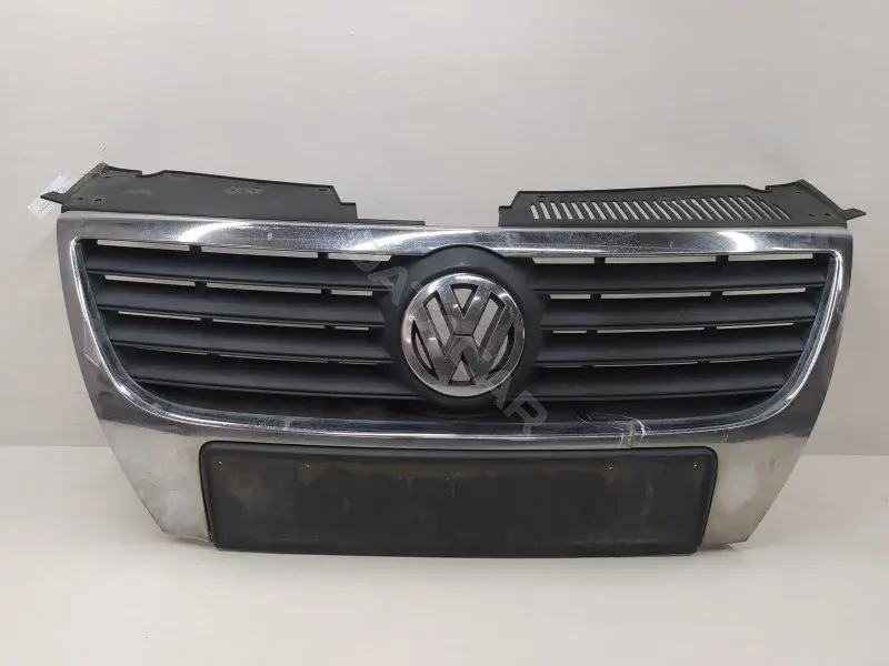 Решетка радиатора 3C0853651