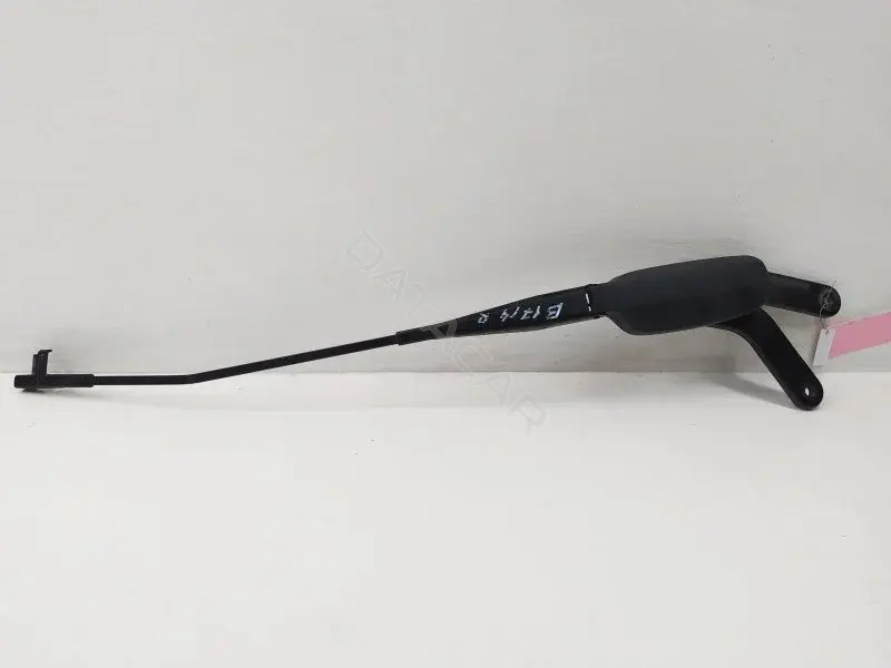 Рычаг стеклоочистителя 3M5117526CE