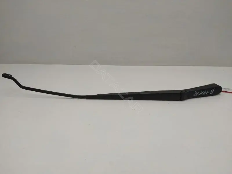 Рычаг стеклоочистителя XS4117526BC