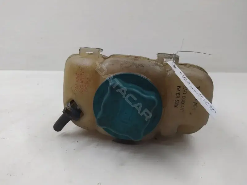 Расширительный бачок 8683455