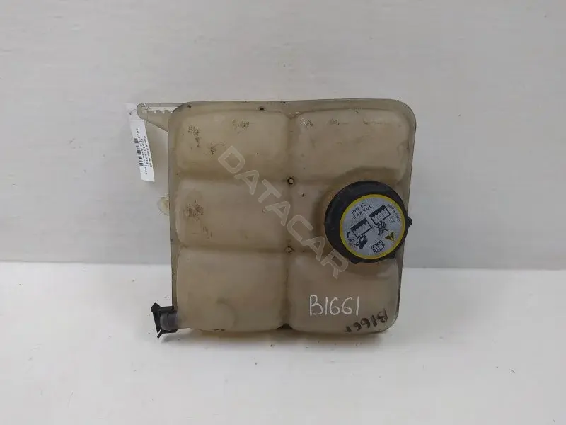 Расширительный бачок 8V618K218DE