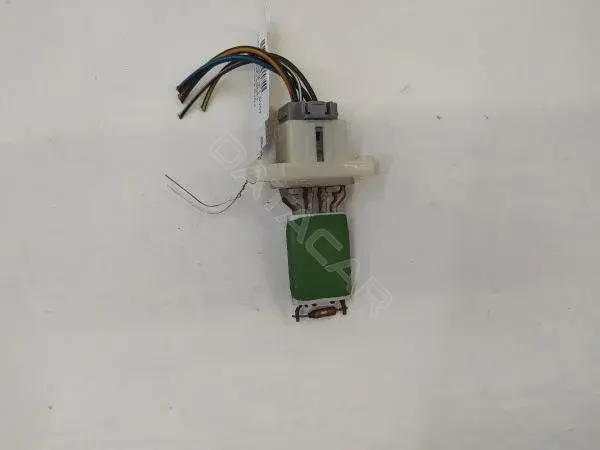 Резистор печки 3M5H18B647AC